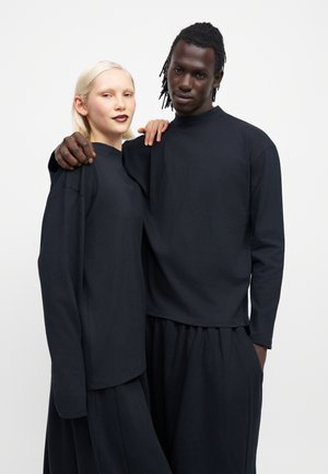 YOURTURN by Zalando, UNISEX OVERSIZED FIT - Блуза с дълги ръкави - black