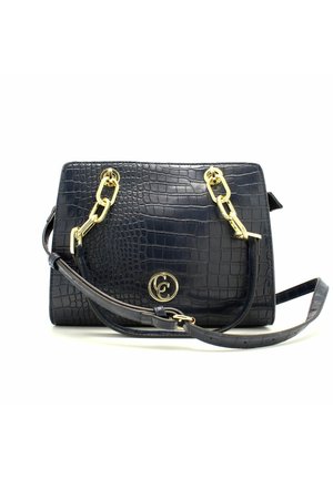 Borsa in pelle blu navy con stampa a coccodrillo, dotata di hardware dorato, caratterizzata da un accento a catena e un logo sul fronte. Include una tracolla regolabile.