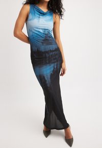 NA-KD Maksikleit - abstract print