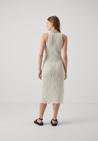 ONLY ONLDANA LIFE MIDI DRESS - Egyenes szabású ruha - cloud dancer