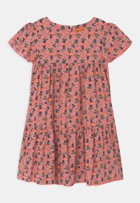 Staccato Vestido informal - blush