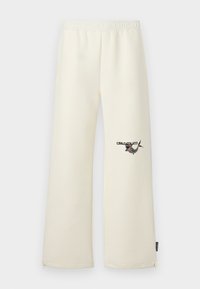 Unselected, off white
