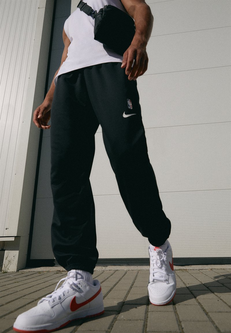 Nike Performance BKN MNK DF SPTLIGHT PNT - Klubruházat - black/white
