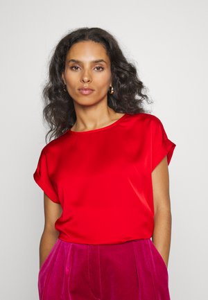 Basic T-shirt - barbados cherry