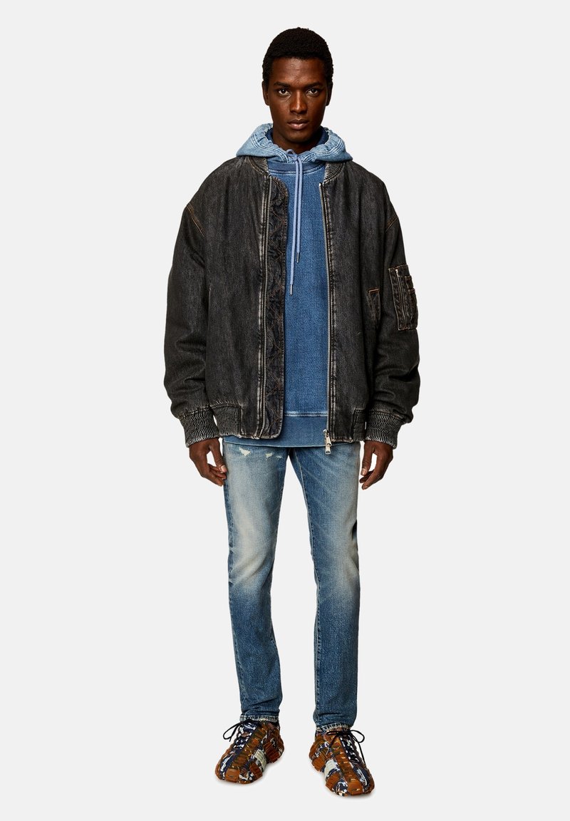 Diesel Jeans Tapered Fit blauw