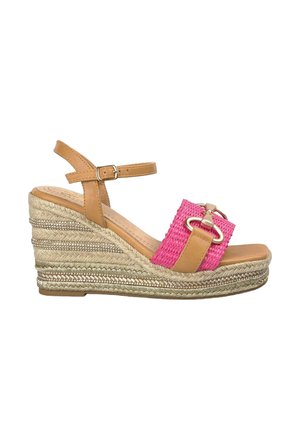 Wedge sandaal met een tan leren enkelband, een roze gevlochten band en een met jute bedekte zool met metallic accenten.
