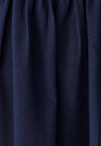 Unausgewählt, navy blue