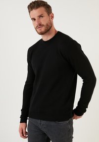 Buratti Maglione - black