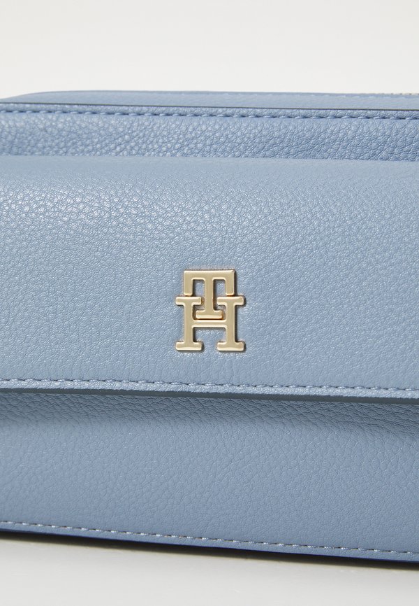 DISTINCT CAMERA BAG - Cross body bag4