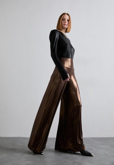 Norma Kamali ELEPHANT PANT - Stoffhose - chocolate