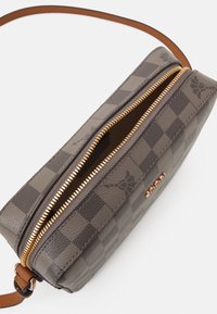 JOOP! CORTINA PIAZZA CLOE SHOULDERBAG - Borsa a tracolla - darkgrey