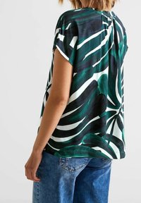 Street One Camicetta - light green