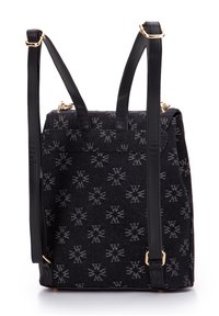 Czarny plecak z tkaniny z teksturowanym wzorem jasnoszarych śnieżynek. Oferuje czarne skórzane akcenty i regulowane paski. Złote okucia.