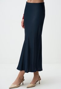 REGULAR WAIST SLIM FIT LONG - Maxirok - dark blue