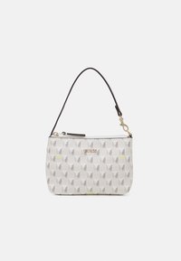 Geantă tote albă cu un model geometric în nuanțe de brun și galben, având o curea întunecată și accesorii din aur. Închidere cu fermoar în partea de sus.