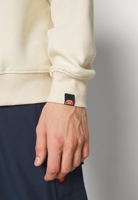 Ellesse Felpa - off-white