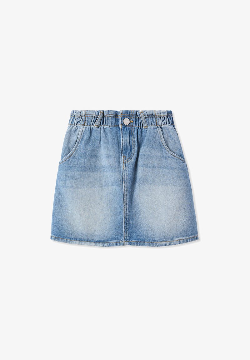 Gonna in denim con elastico in vita, dotata di due tasche laterali, di colore azzurro chiaro e con una leggera scoloritura per un look informale.