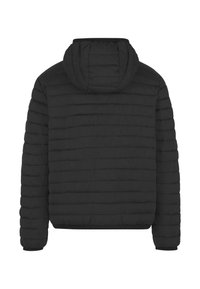 Chaqueta acolchada negra con capucha, texturizada en forma de acolchado y puños elásticos. El diseño incluye costuras horizontales en todo el cuerpo.