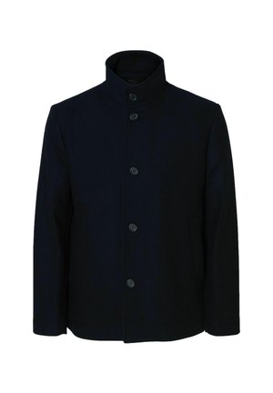 Chaqueta de lana azul marino con cuello alto, que presenta un cierre frontal con botones y dos bolsillos laterales, textura suave y líneas limpias.