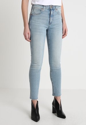 Vaqueros pitillo - light-blue denim