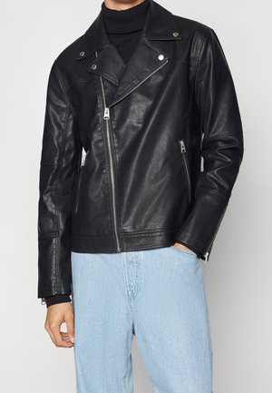 Kurtka ze skóry ekologicznej