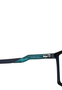 Occhiali con montatura nera e dettagli verdi sulle tempie. Le tempie presentano un motivo testurizzato e informazioni sul prodotto incise.