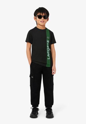 TENNIS PERFORMANCE RUN RESISTANT ULTRA DRY UNISEX - T-shirt con stampa - black green-rill