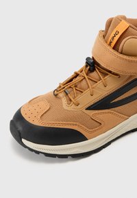 Viking CENTURY MID UNISEX - Baskets montantes - camel