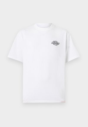 T-shirt blanc à manches courtes avec petit logo Dickies noir et blanc sur la poitrine gauche, col rond, design uni.