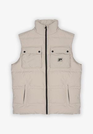 Gilet imbottito beige con colletto alto, zip nera, due tasche frontali con patta e dettaglio del logo sul petto. Esterno liscio, texture trapuntata.