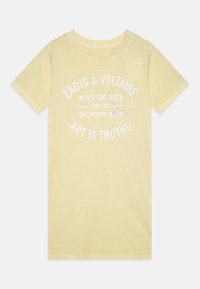 Seleccionado, straw yellow