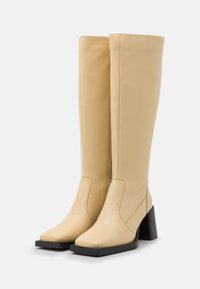 ASRA KERRIA - Botas - duckling