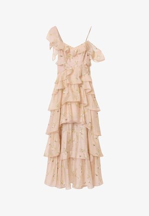 Lichtroze bloemenjurk met meerdere gelaagde ruches, dunne bandjes en een asymmetrisch off-shoulder ontwerp.
