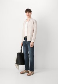 HUGO ELVORY - Camisa - light/pastel grey