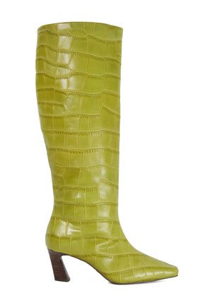 Boots - green