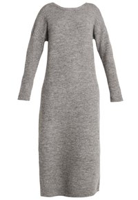 Långärmad, grå stickad klänning med en avslappnad passform, rund halsringning och mjuk textur. Har en rak skärning och ribbade ärmslut.