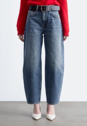 & OTHER STORIES, & OTHER STORIES BARREL-LEG ANKLE JEANS - Džínsy baggy - blue