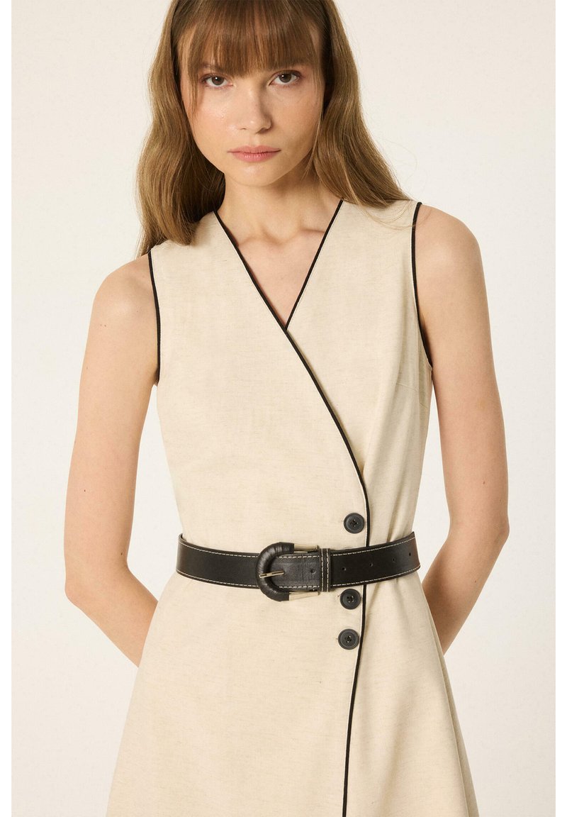 Touché Privé BUTTON DETAILED BELTED DRESS - Shirt dress