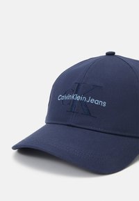 Calvin Klein Jeans MONOGRAM UNISEX - Kapa - onyx blue