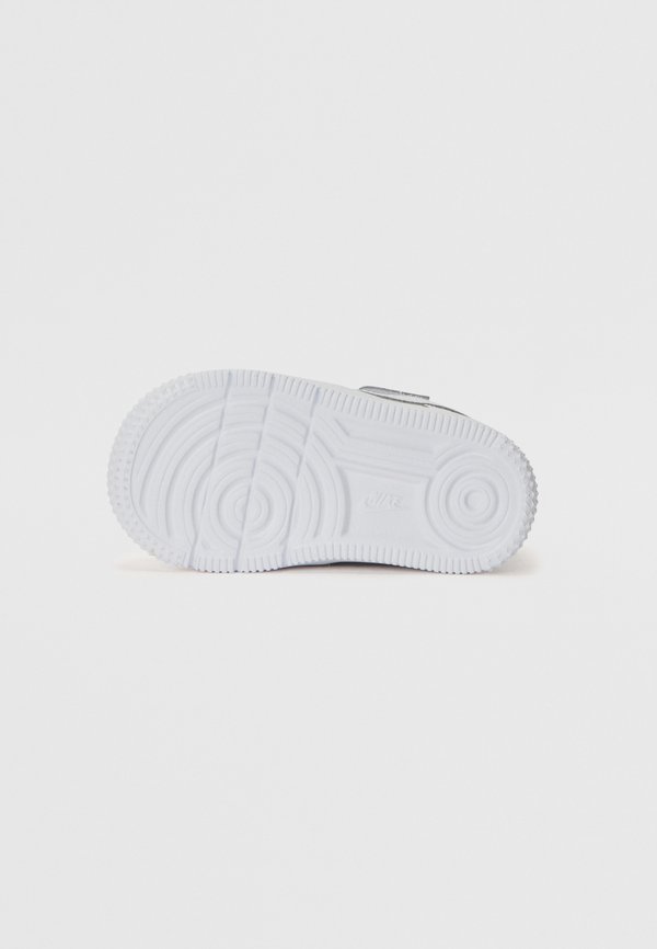 FORCE 1 LOW UNISEX - Trainers4