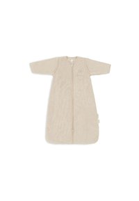 Sac de couchage beige pour bébé avec manches longues, fermeture éclair sur toute la longueur et un design brodé de lapin sur la poitrine. Texture douce et fond arrondi.