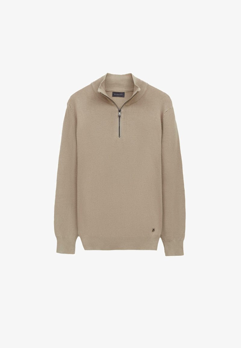 Beżowy sweter z półsuwańcem, z kołnierzem w żeberka i mankietami. Charakteryzuje się gładką teksturą dzianiny oraz subtelnym logo na dole.