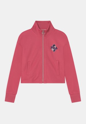 Rosa cropped zip-up jakke med høy krage, med to sidelommer og et brodert logo i marineblått og hvitt. Glatt, elastisk stoff.