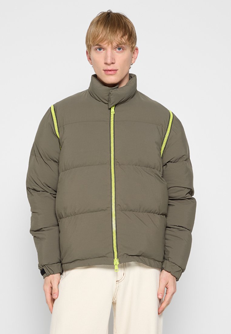 Sunnei Winterjas kaki Sunnei Winterjas kaki