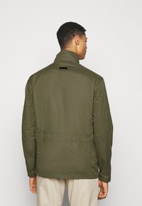 Barbour SANDERLING CASUAL - Summer jacket - fern