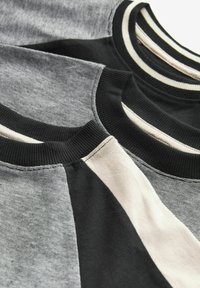 Next 3 PACK SET - Pyjama - black white