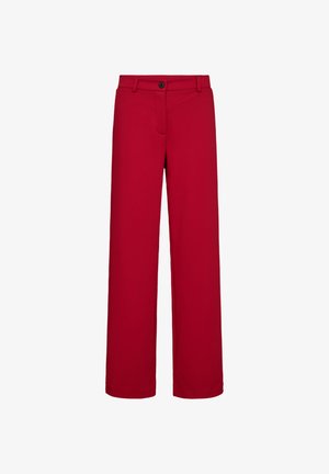 Rode rechte broek met riemlussen, knoop aan de voorkant en ritssluiting, weergegeven tegen een witte achtergrond.