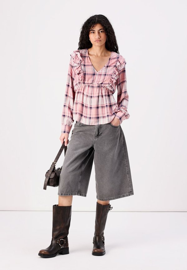 VMCAMILLO CHECK V NECK - Blouse3