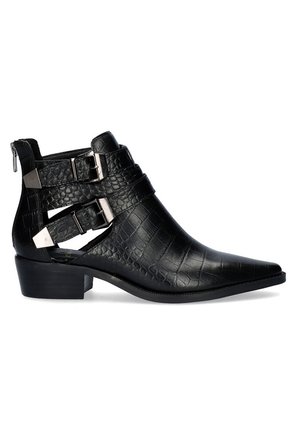 MILAN - Botines camperos - black