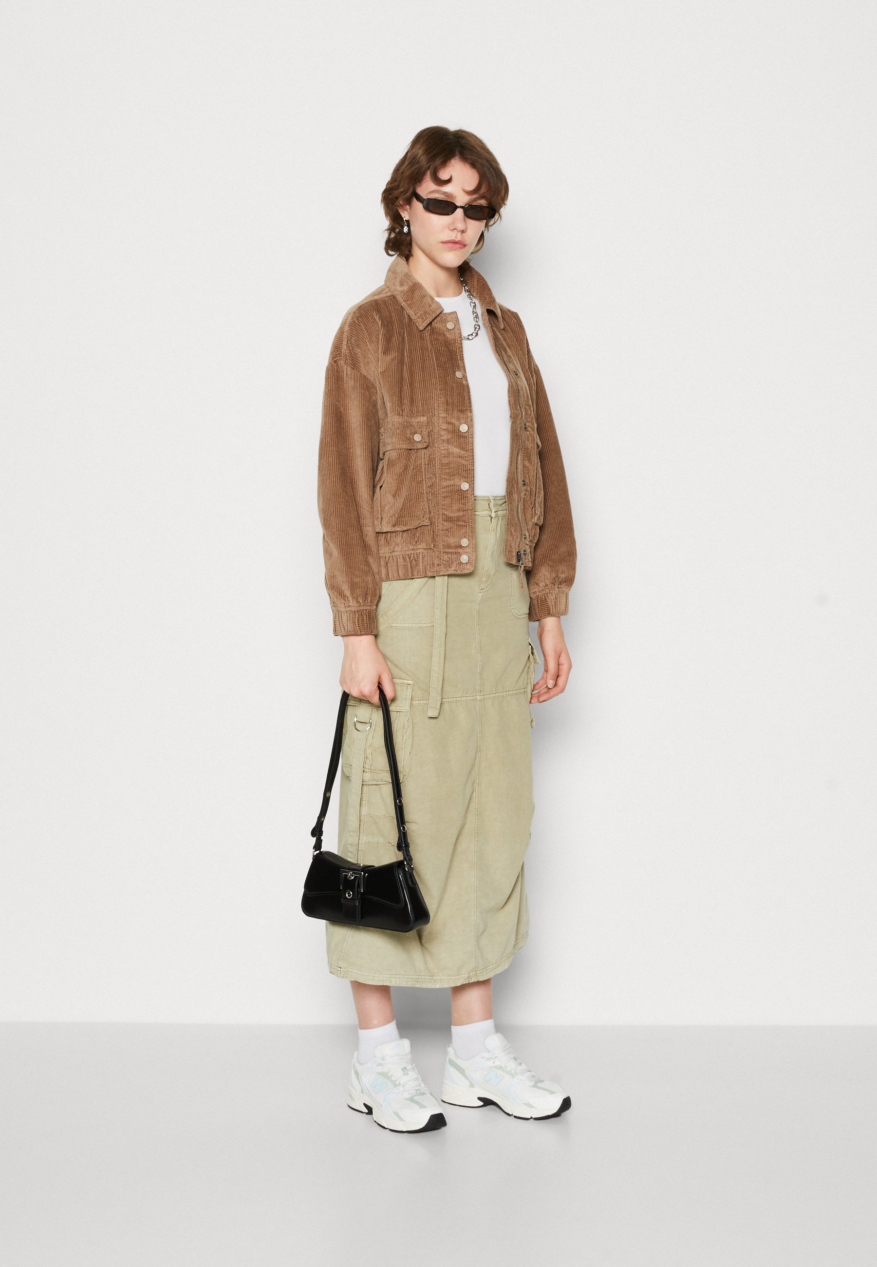 Veste Bomber Velours Vert American Eagle - Taille M Femme - Occasion Très Bon état